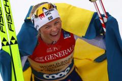 Frida Karlsson est devenue la première championne du monde du 50 km. (K. Pfaffenbach/Reuters)