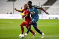Le Martigues d'Akim Djaha et le Lorient de Darlin Yongwa (ici au match aller), qui s'affrontent ce samedi soir, ont encore un enjeu lors de cette ultime journée. (A. Pittore/Neirdaprod/Presse Sports)