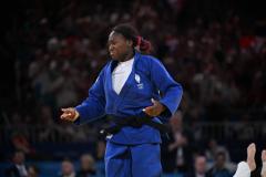 Les larmes de bonheur de Clarisse Agbégnénou, qui repart de ses Jeux avec une médaille de bronze. (S.Mantey/L'Equipe)