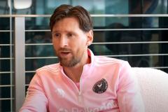 Lionel Messi s'est livré en longueur pour le média argentin Simplemente Futbol (chaîne Youtube : Simplemente Futbol)