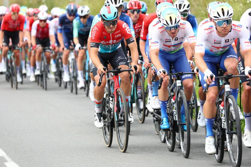 Matys Grisel sous les couleurs de l'équipe belge Lotto-dstny, lors des Championnats de France l'an dernier. (E. Garnier/L'Équipe)