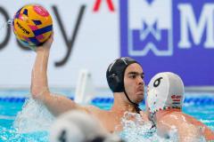 Romain Marion-Vernoux et les Bleus sont à une marche de la finale. (Y. Kotchetkov/EPA)